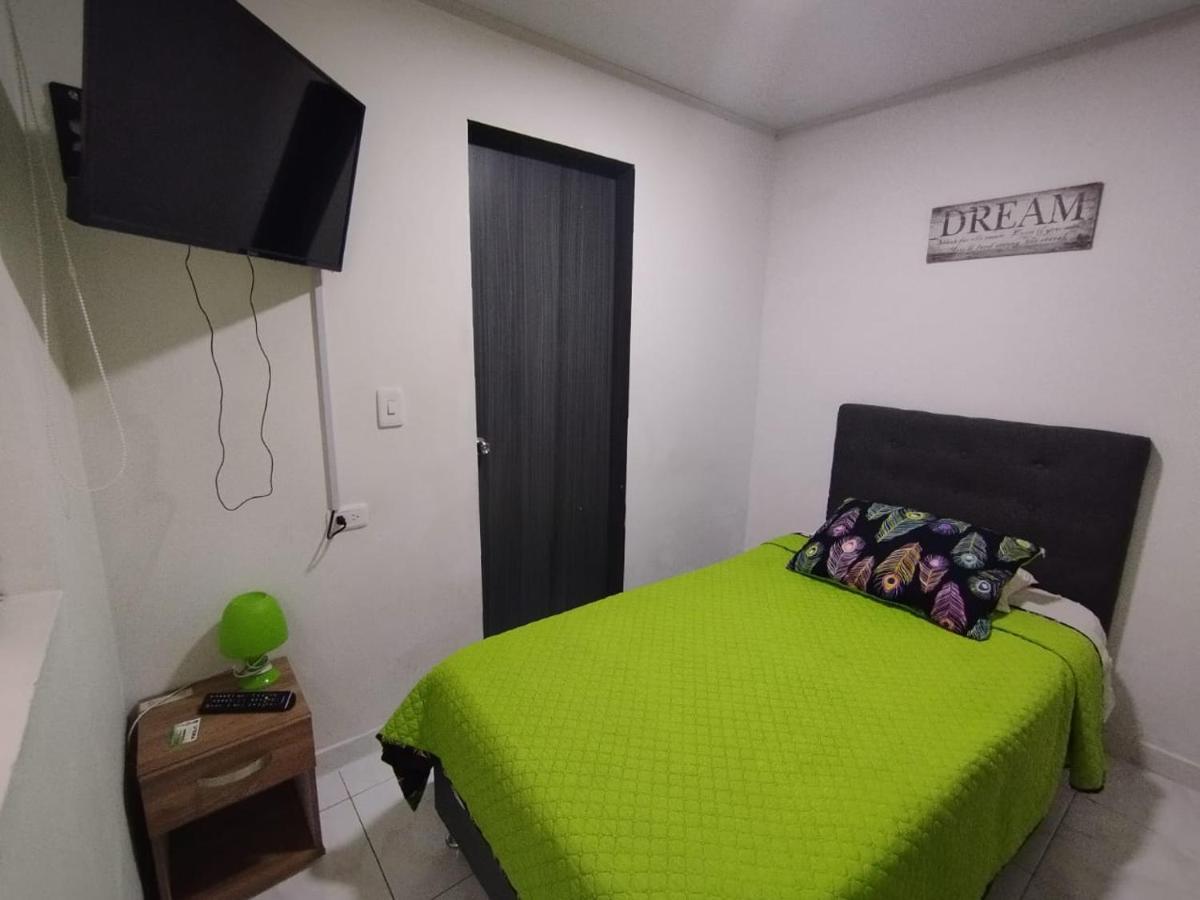 Aloha Hostel Bogotá Kültér fotó